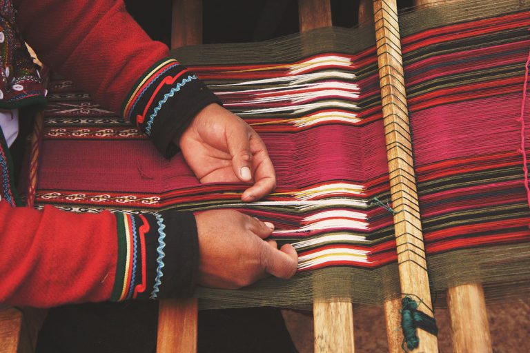 Artisan-Weaving
