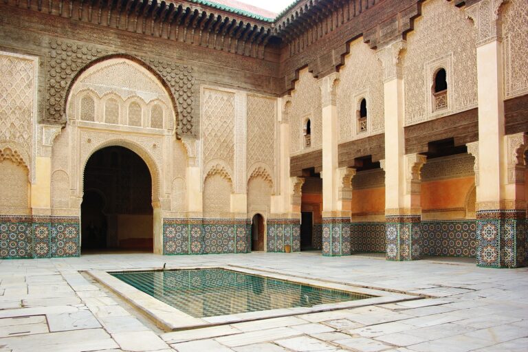 Morocco-marrakech-Ben-Youssef-madrasa-patio - Fez